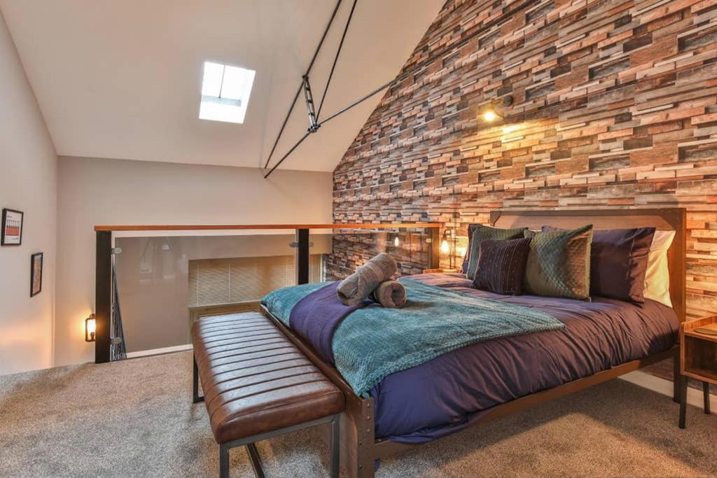 Victorian Tramsheds, Modern Apartment + Parking Sheffield Exterior foto